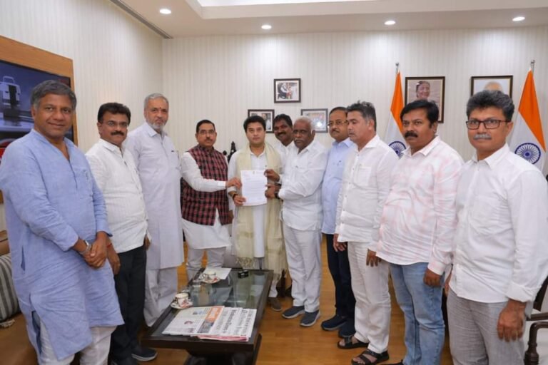 ರಾಣಿ ಚೆನ್ನಮ್ಮ ಅಂಚೆ ಚೀಟಿ ಬಿಡುಗಡೆಗೆ ಒತ್ತಾಯ<br />
<b>Deprecated</b>: strip_tags(): Passing null to parameter #1 ($string) of type string is deprecated in <b>/home/u749535979/domains/suvarnasamachara.com/public_html/wp-content/themes/Newspaper/loop-single.php</b> on line <b>64</b><br />
ರಾಣಿ ಚೆನ್ನಮ್ಮ ಅಂಚೆ ಚೀಟಿ ಬಿಡುಗಡೆಗೆ ಒತ್ತಾಯ