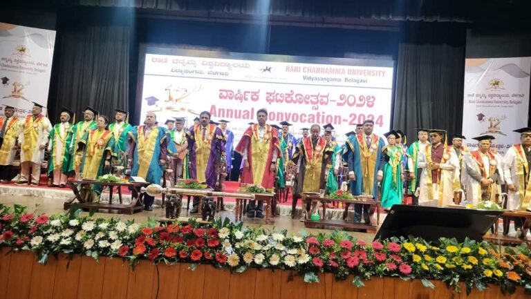 ರಾಣಿ ಚನ್ನಮ್ಮ ವಿಶ್ವವಿದ್ಯಾಲಯ: 12ನೇ ವಾರ್ಷಿಕ ಘಟಿಕೋತ್ಸವ-2024:ಬಲಿಷ್ಠ ಭಾರತ ನಿರ್ಮಾಣಕ್ಕೆ ಯುವ ಪೀಳಿಗೆ ಪಾತ್ರ ಮಹತ್ವದ್ದು: ಸಚಿವ ಡಾ. ಎಂ.ಸಿ. ಸುಧಾಕರ್<br />
<b>Deprecated</b>: strip_tags(): Passing null to parameter #1 ($string) of type string is deprecated in <b>/home/u749535979/domains/suvarnasamachara.com/public_html/wp-content/themes/Newspaper/loop-single.php</b> on line <b>64</b><br />
ರಾಣಿ ಚನ್ನಮ್ಮ ವಿಶ್ವವಿದ್ಯಾಲಯ: 12ನೇ ವಾರ್ಷಿಕ ಘಟಿಕೋತ್ಸವ-2024:ಬಲಿಷ್ಠ ಭಾರತ ನಿರ್ಮಾಣಕ್ಕೆ ಯುವ ಪೀಳಿಗೆ ಪಾತ್ರ ಮಹತ್ವದ್ದು: ಸಚಿವ ಡಾ. ಎಂ.ಸಿ. ಸುಧಾಕರ್